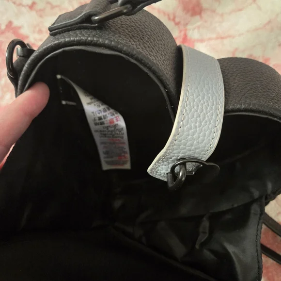 Heart-Shaped Nightmare Before Christmas Crossbody Bag - Picture 6 of 7